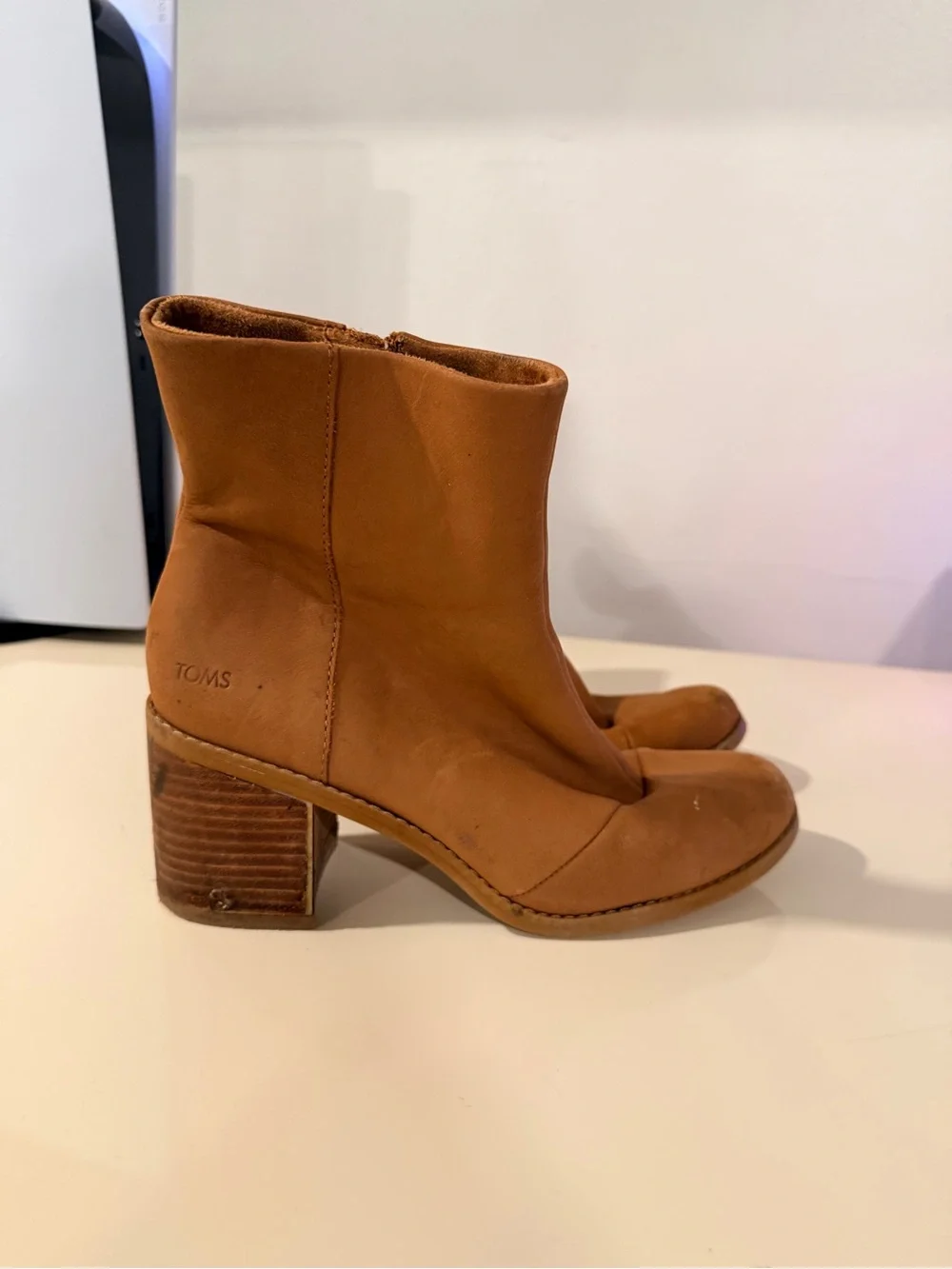 TOMS Tan Leather Block Heel Ankle Boot